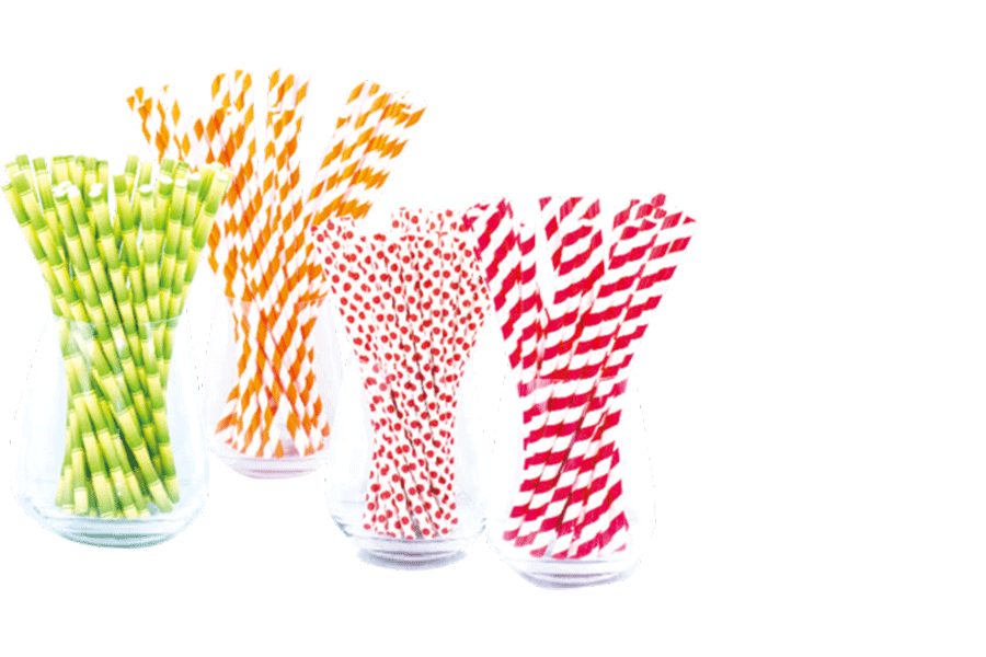 What are the advantages of disposable plastic straws in terms of application